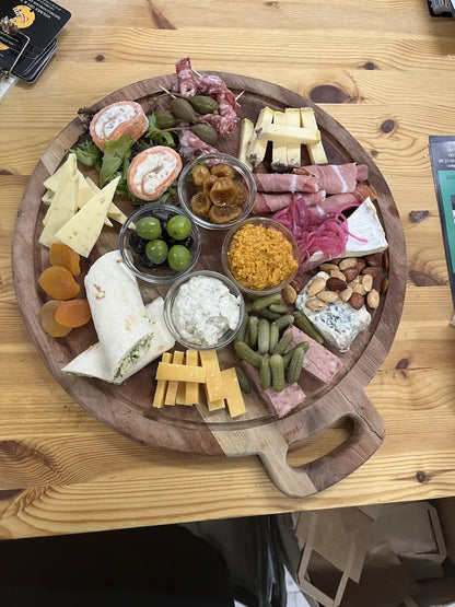 Kongetapas > Kan bestilles fra 9 marts